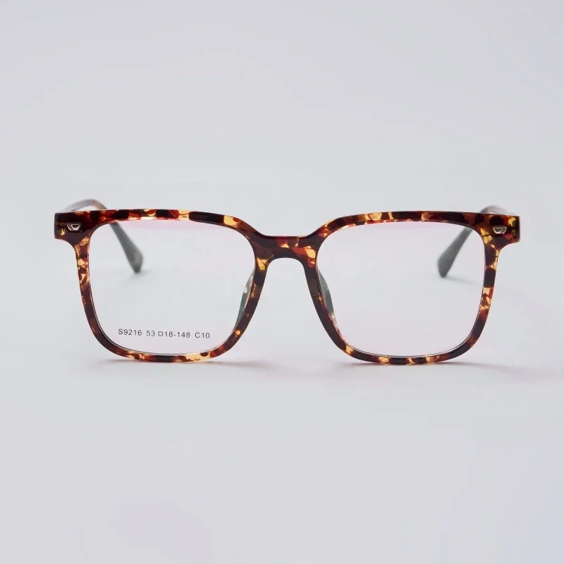 نظارات مربعة عصرية جديدة للنساء، نظارات مميزة مريحة، نظارات طبية تقدمية بدرجة مخصصة