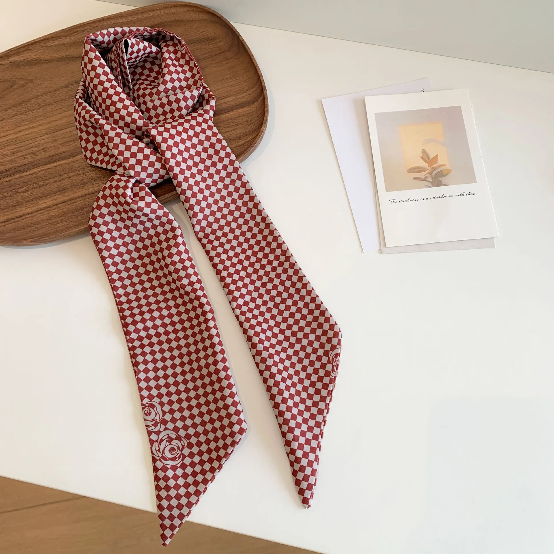 

2025 TOP Spring Small Narrow Neck Scrafs For Women Fench Plaid With Flower Neckerchief Summer Dress Belts Hats Ribbon 10x150CM