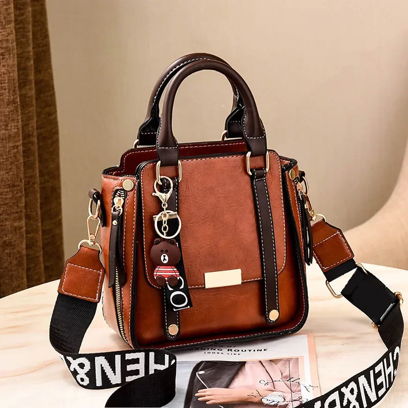 

Women's Bag 2025 New Fashion Retro Handbag Korean Version of Simple Casual Temperament Single Shoulder Crossbody Bag