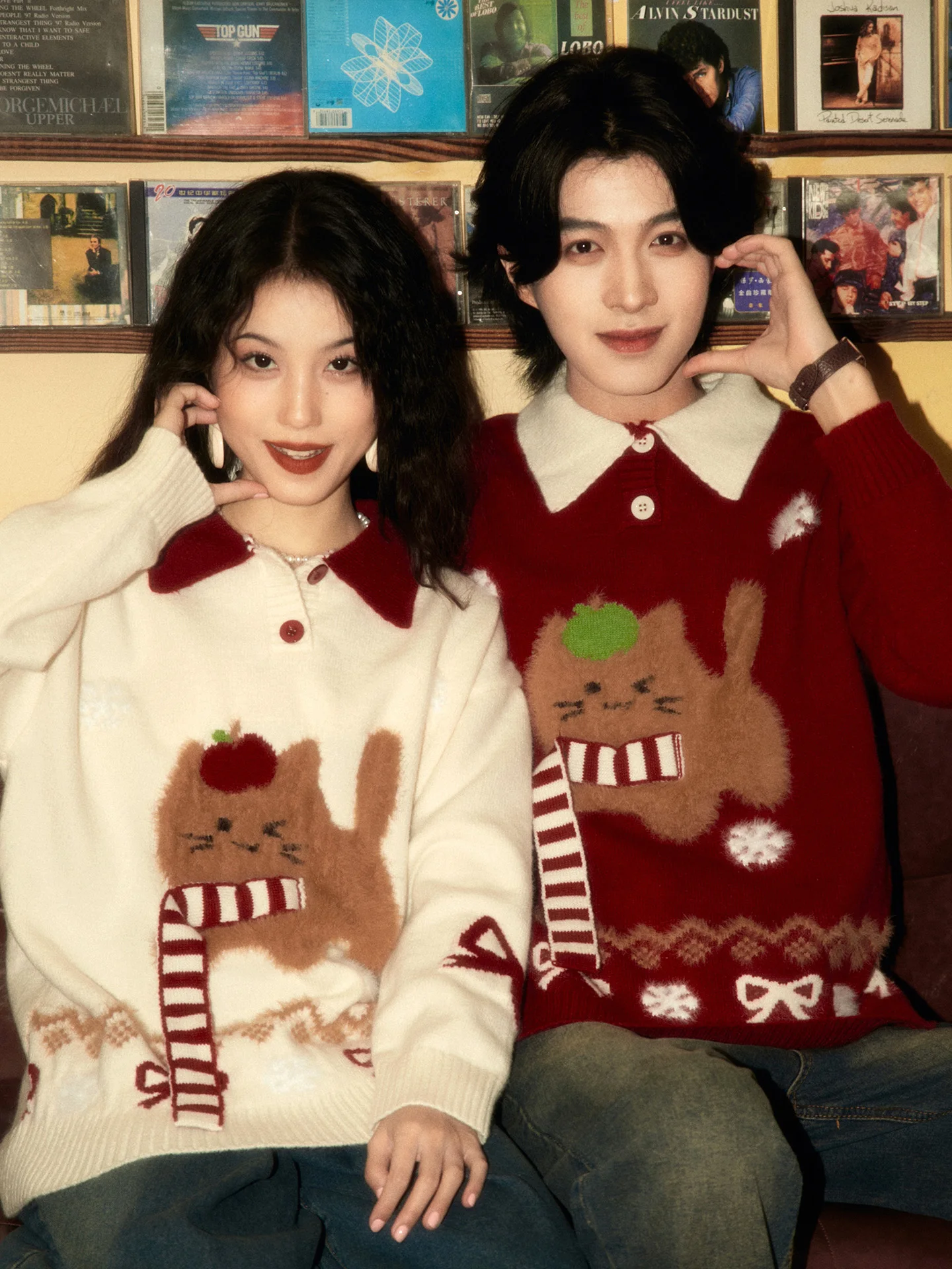 Autumn Winter New Retro College Style Men's Christmas Cat Embroidered Apricot Sweater Couple Red Casual Cute Knitted Sweater