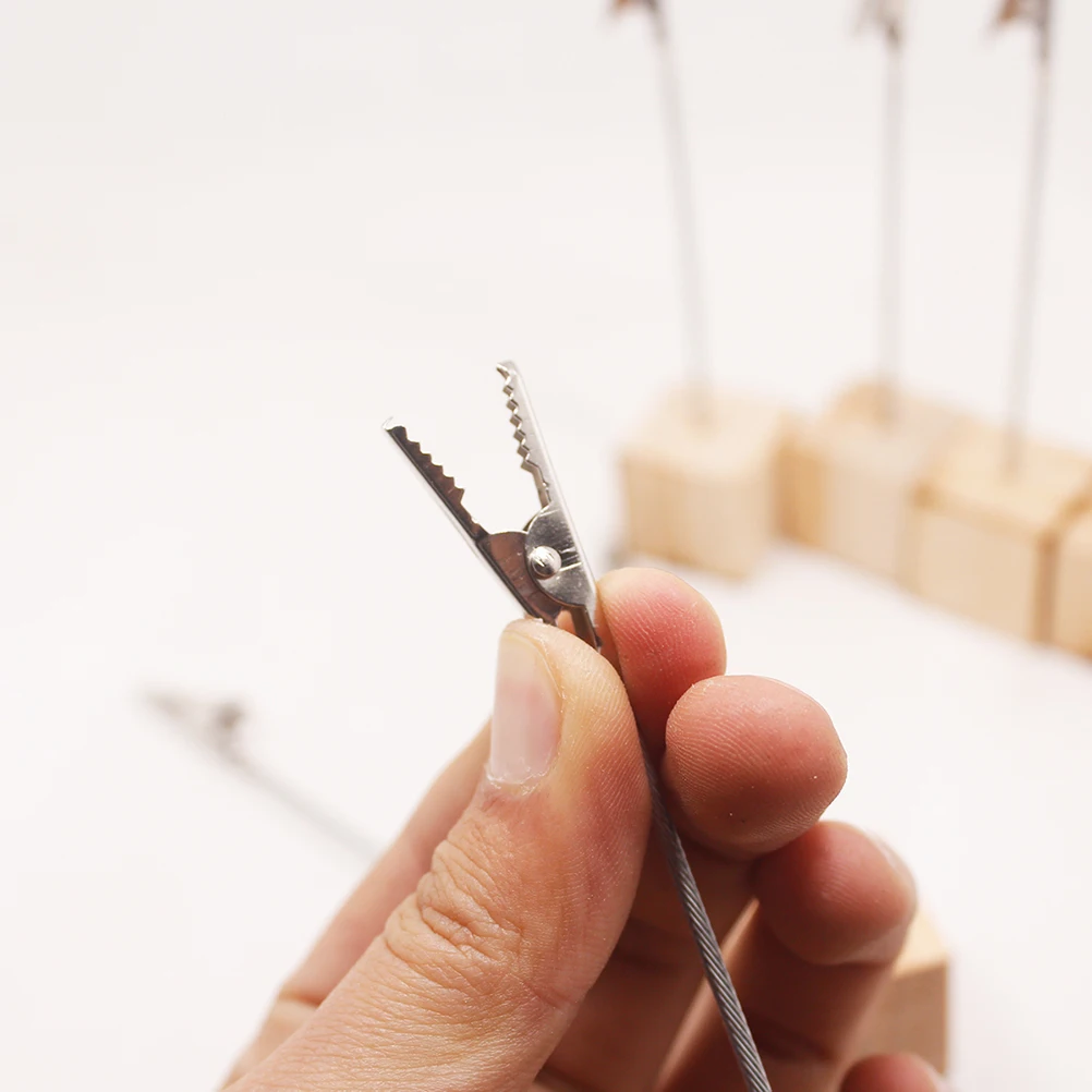 10 Pcs Wooden Card Holder Table Number Place Photo Paper Menu Clips Beige Wedding Party Home Office Decor Cube Base Display Name