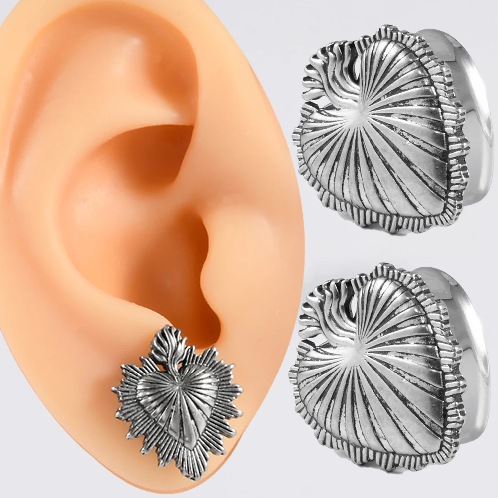 1/2PCS Prick Stainless Steel Heart Ear Plugs Tunnel Gauge Stretching Expander 8-25MM Body Piercing Jewelry