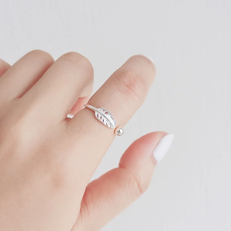 Sole Memory Feather Leaf 925 Sterling Silver Female Trendy Resizable Opening Rings RI026