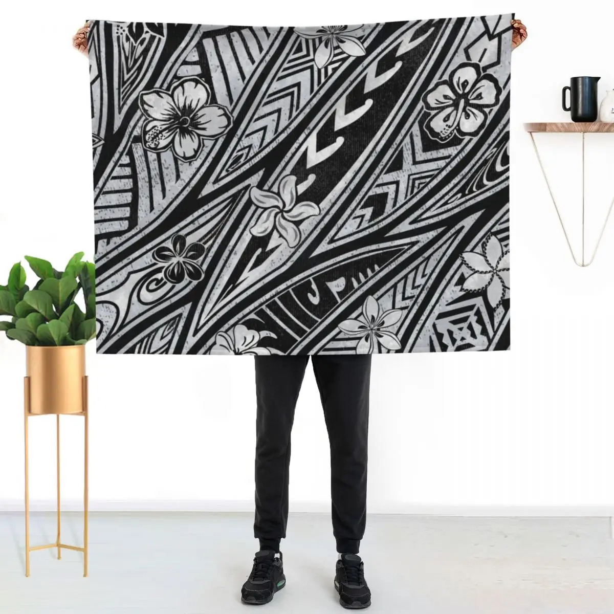 

Vintage Hawaiian Tribal Floral Tattoo Design Throw Blanket Soft Home Decor Blanket for Couch Bedroom
