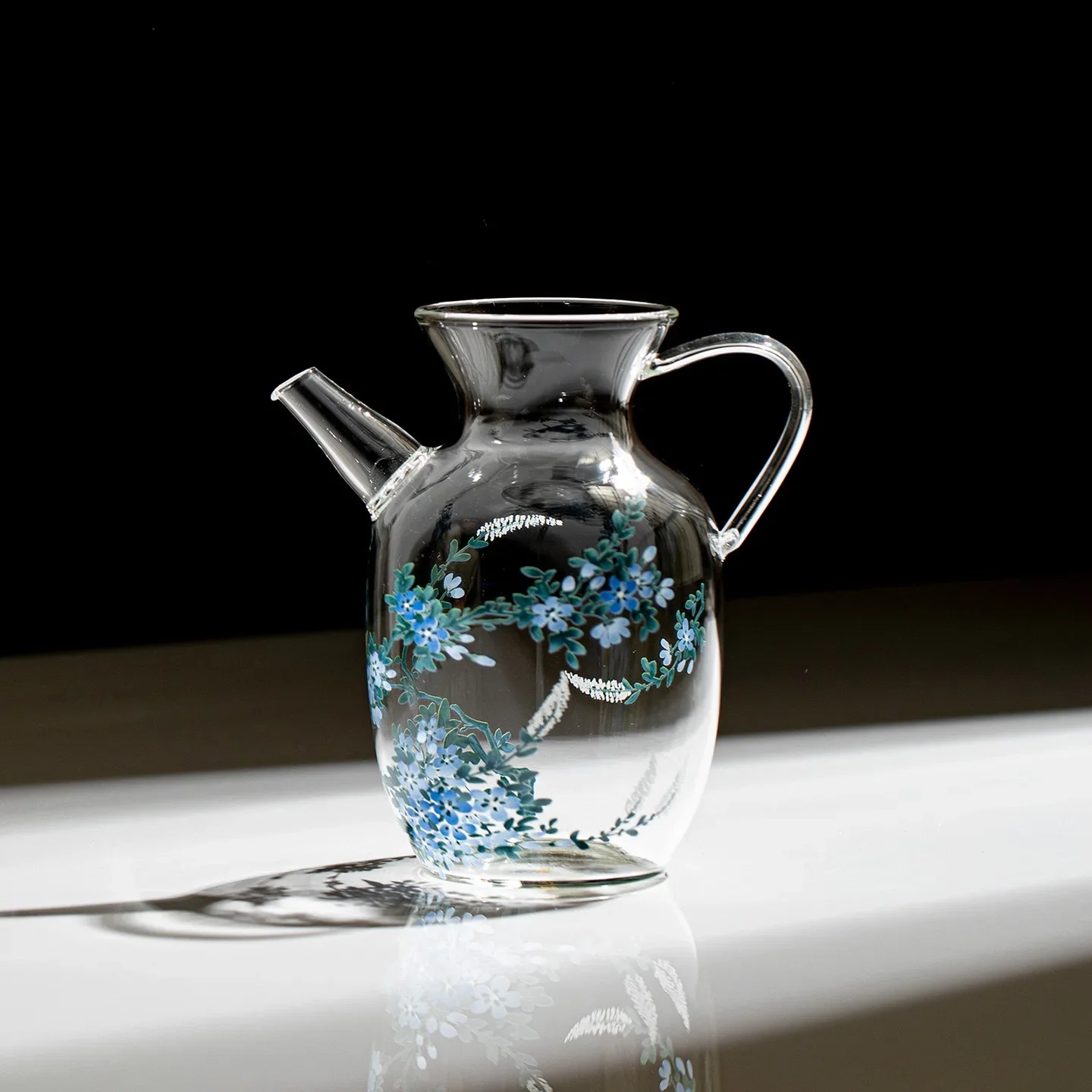 1PC Blue Snowflake Hand-held Pot Glass Green TeaSet High Temperature-resistant Warm Teapot Wine Set Brewing Teapot Tea Dispenser