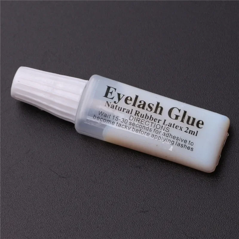 Adhesive Gentle Hypoallergenic Strong Bond Easy To Apply Long-lasting Professional Salon Glue Suitable For Sensitive Eyes Gift