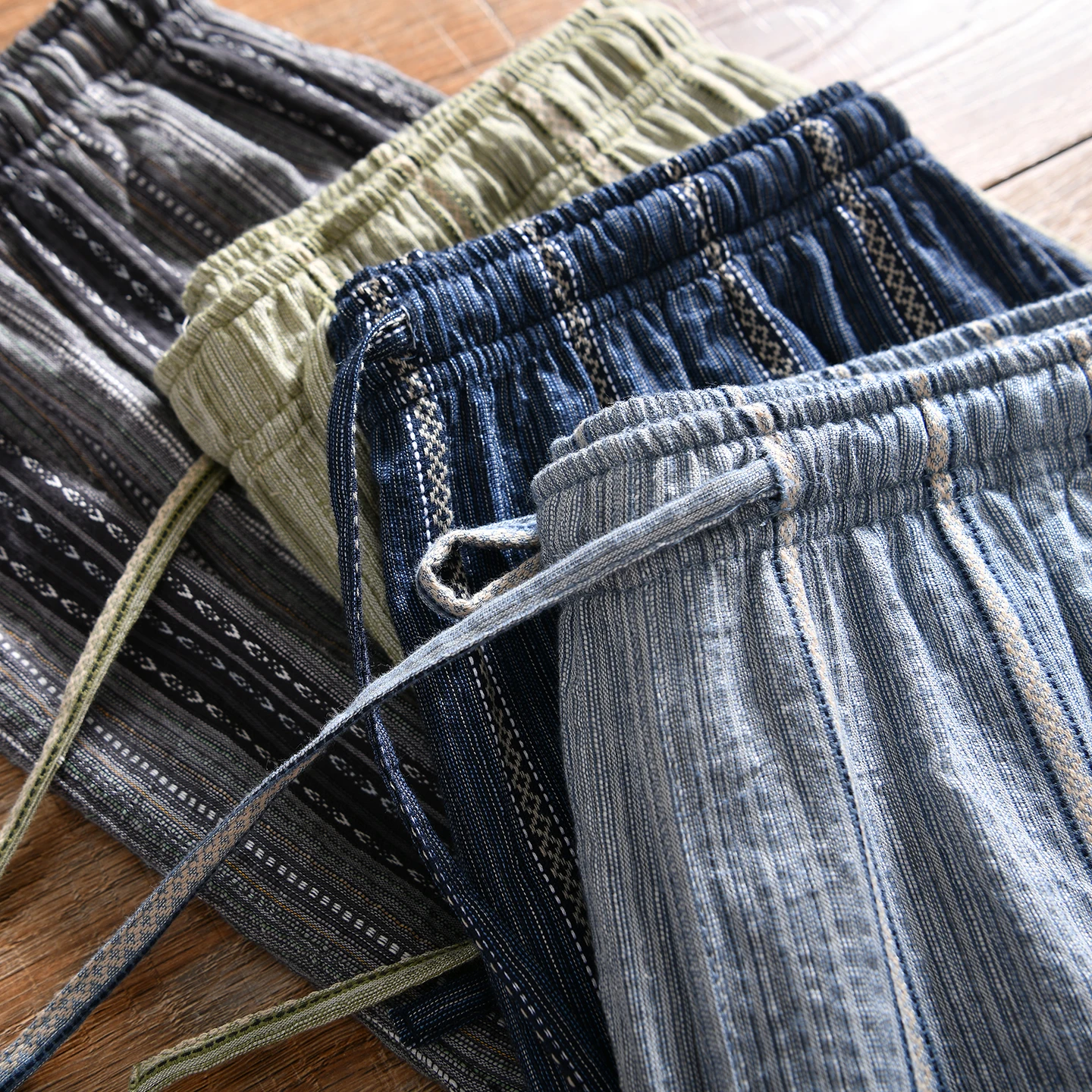 Men's Summer Casual Cotton Shorts Breathable Loose Fit Elastic Waist Comfortable Home Shorts Basic Color Straight Leg Pants