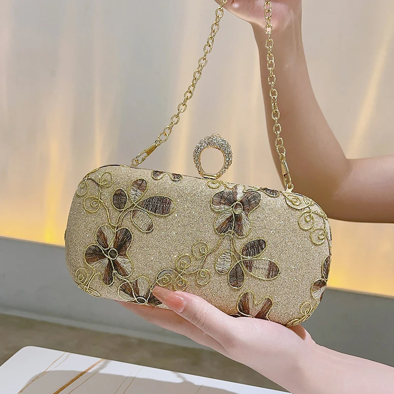 Vintage Embroidered Kiss Lock Clutch Bag, Bridal Wedding Purse Party Bag, Metal Chain Cocktail Handbag