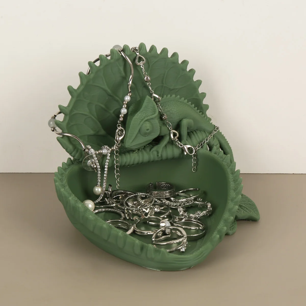 Cross‑border Creative Chameleon Jewelry Tray Vintage Leaf Ring Necklace Holder Vanity Table Decor