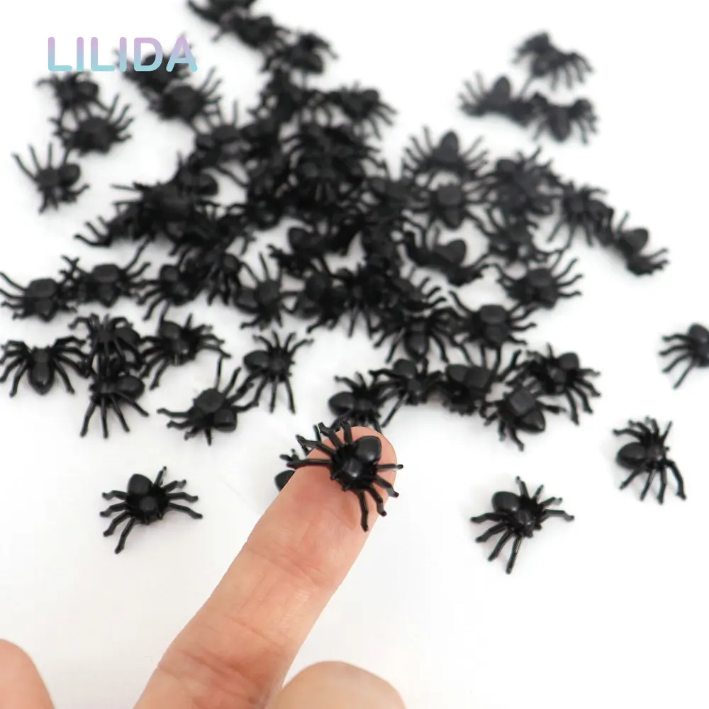 

30/50/100pcs Horror Mini Spider Haunted House Spider Web Decoration Supplies Simulation Tricky Toy Kids Home Halloween Decorate