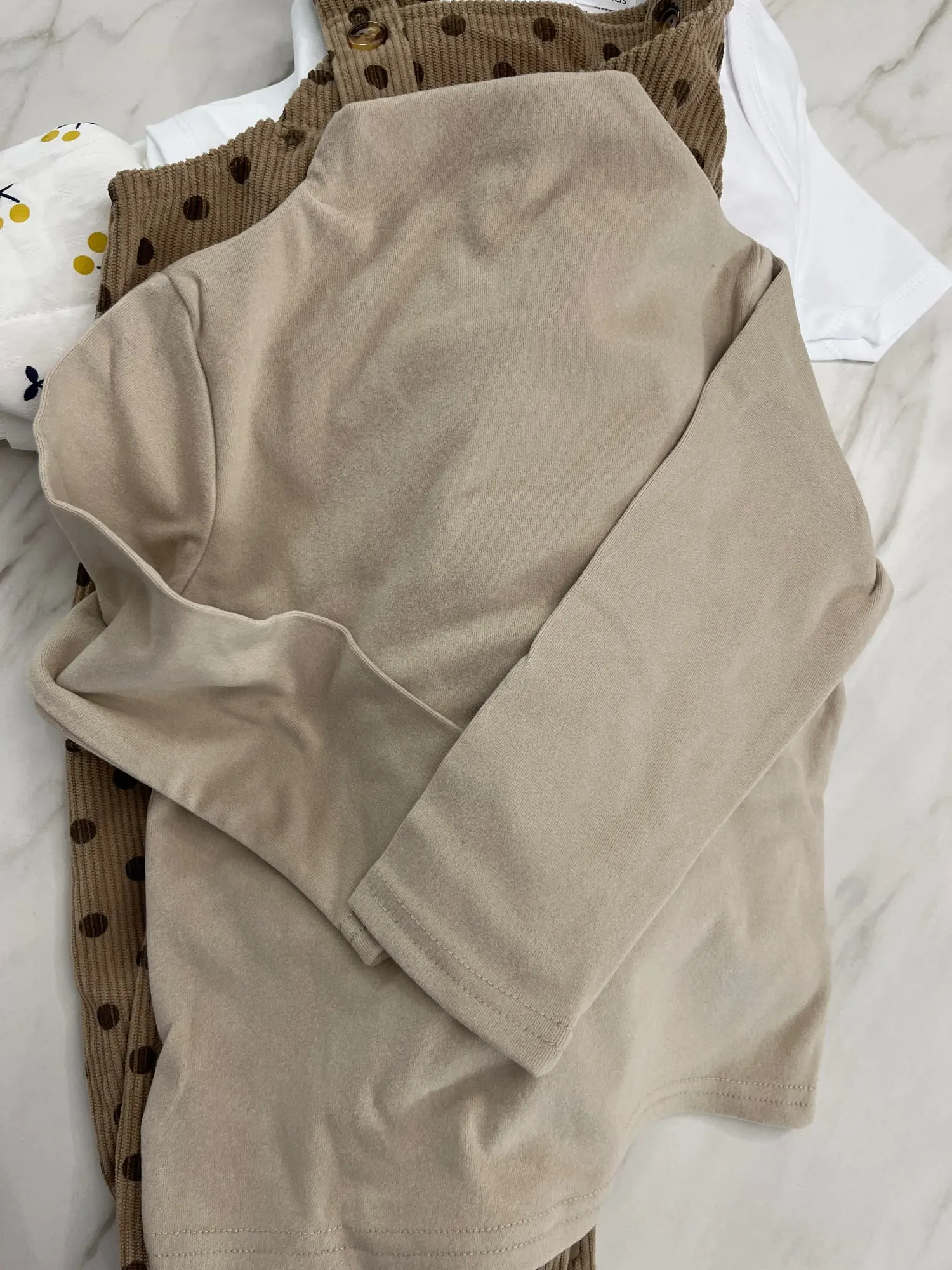 Autumn new style 0-3 year old boys and girls long sleeved versatile base shirt photo review