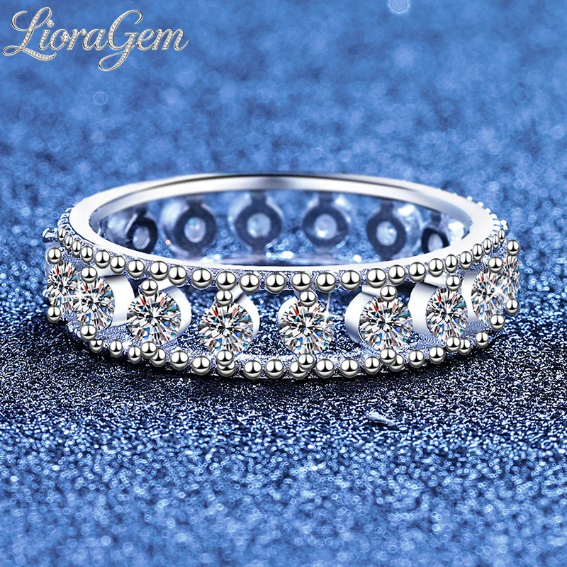 

LioraGem Full-Circle Moissanite Ring, Fashionable and Luxurious Women's Ring with Micro-Pavé Setting Platinum PT950 Stamp
