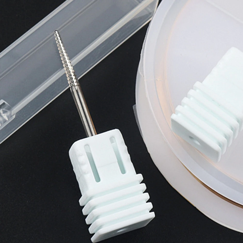 3/32" kleiner kegelförmiger Hartmetall-Nagelhautreiniger-Bit mit mittlerer Körnung für elektrische Nagelbohrer – professionelles Maniküre-Werkzeug für Nagelsa – Detail 1