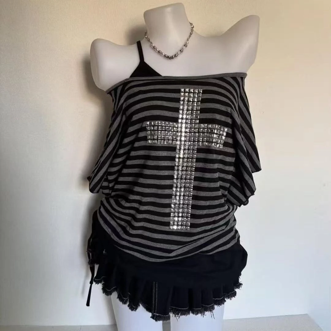 Subculture Y2k Off-shoulder T-Shirt Harajuku Slash Neck Tops American Vintage Print Casual Gothic Tees Punk Style Women Clothing