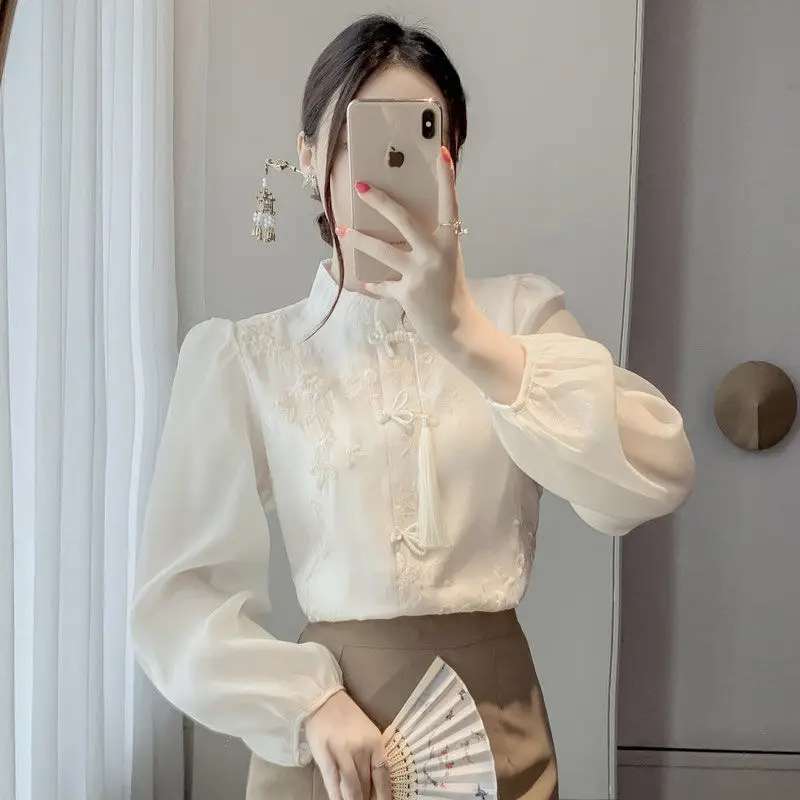 

Новая женская рубашка в китайском стиле, весенняя модная свободная рубашка с длинными рукавами и воротником-стойкой, на пуговицах, премиум-качество, тонкий материал