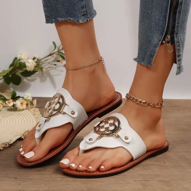 Women\'s New Luxury Metal Buckle Designer Sandals for Women 2024 Summer Classic Solid Color Outdoor Banquet Party Flip Flops