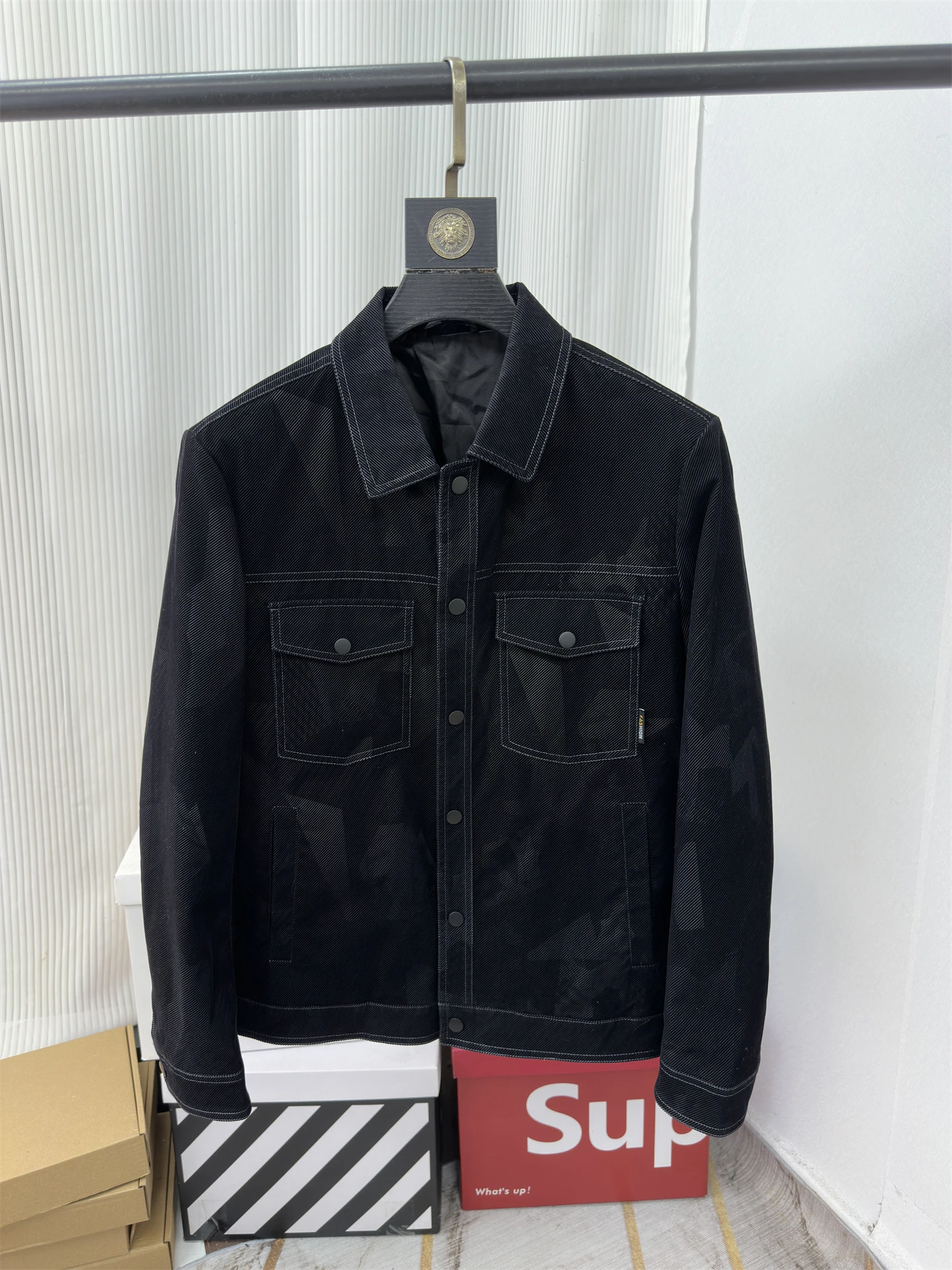 

Faionable Casual Men's Denim Jaet Spring Autumn New Sle Stand Fit Nylon Fiber Long Sve Button up Outerwear