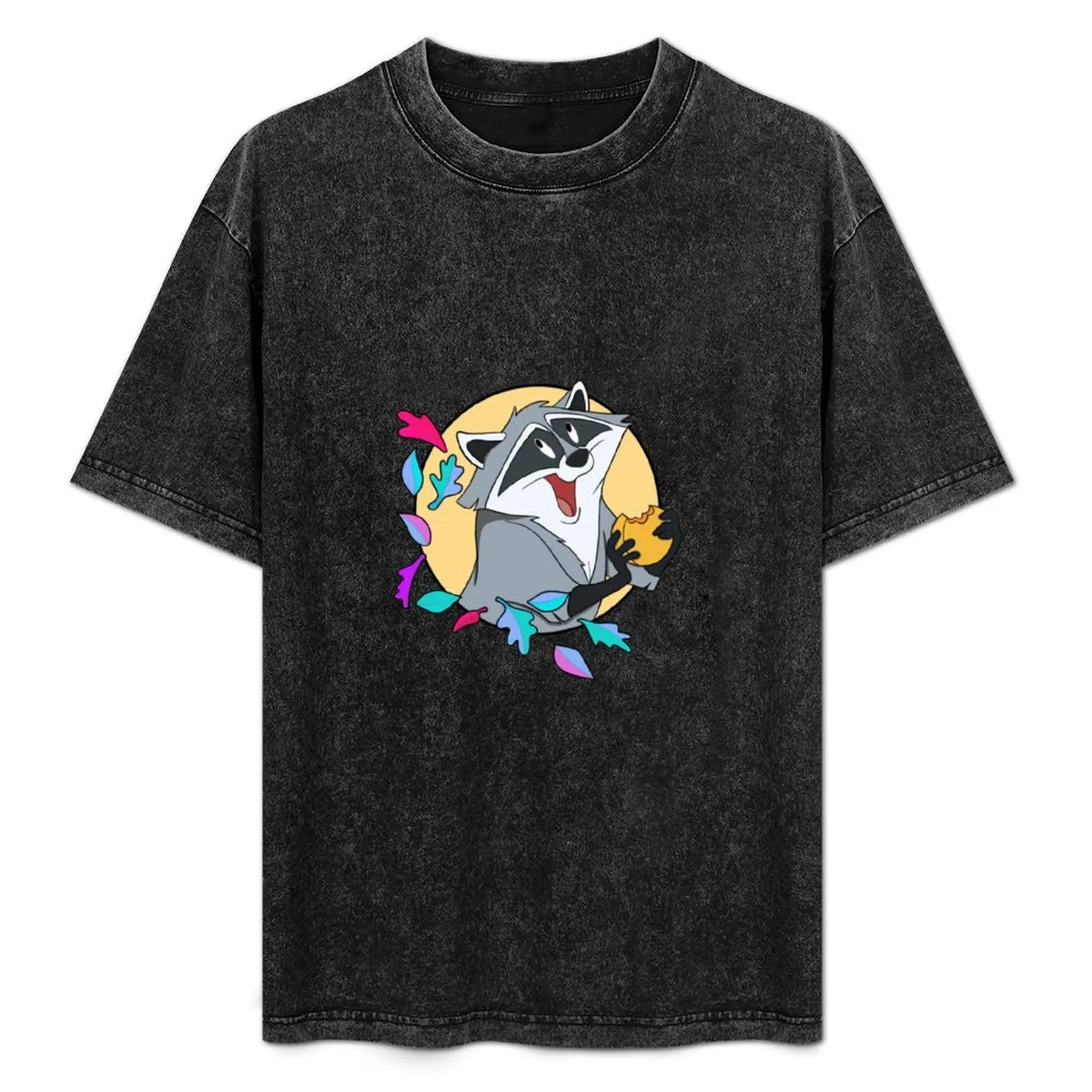 

Meeko with Biscuit Classic T-Shirt Holiday All Match T-Shirt