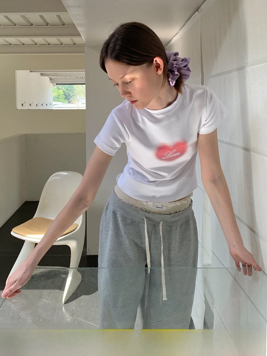 Square Houst Summer Sweet Cool Millennium Hot Girl Love Print Slimming Short Sleeve T-Shirt Women Shoulder Width Regular Cott...