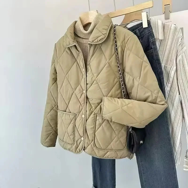 2025 Autumn Winter New Short Cotton Coat Women Rhomb Light Casual Down Cotton Jacket Big Pocket Warm Female Outwear