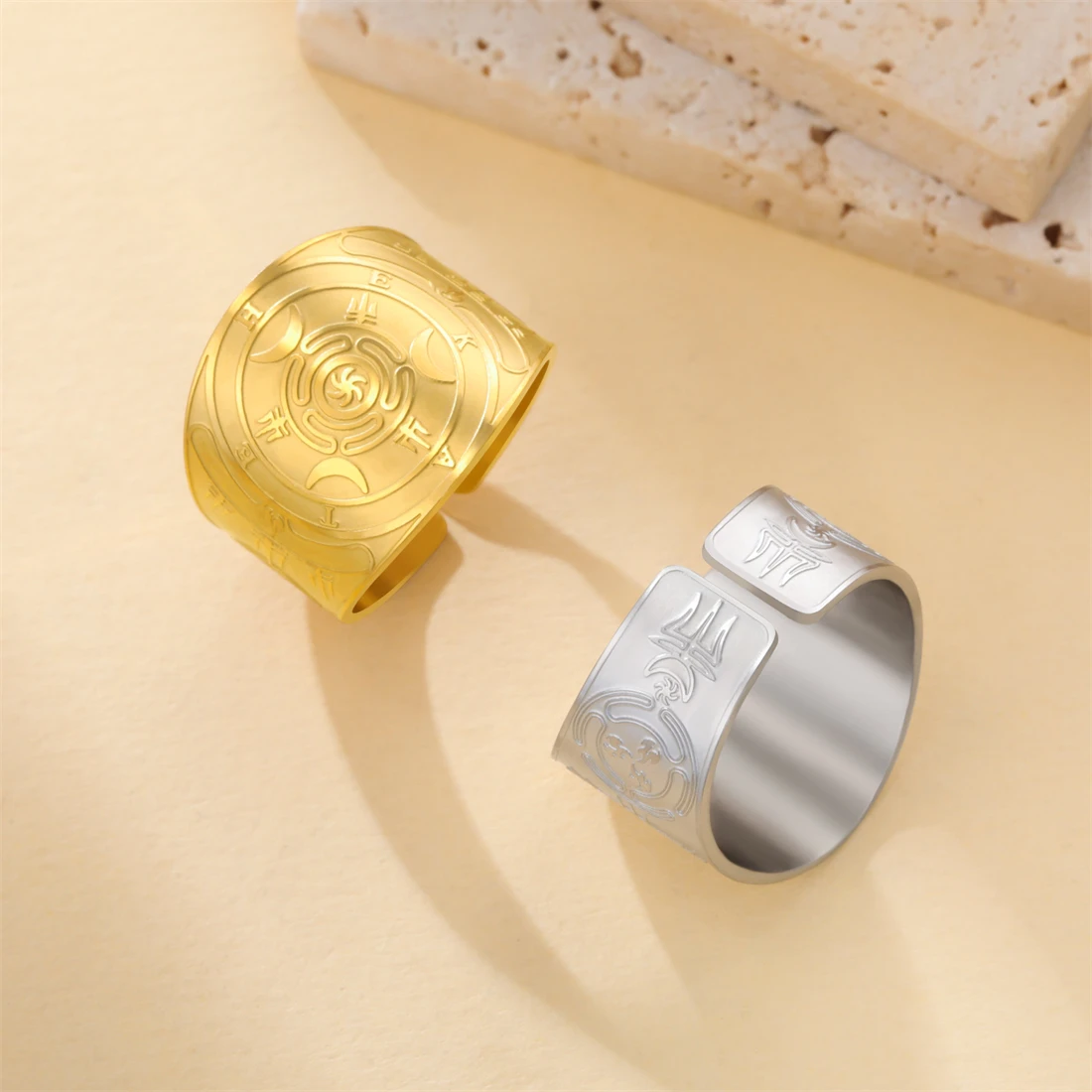 Stainless Steel Hecate Moon Trident Flame Special Symbol Open Ring Ancient Greek Goddess Men and Women's Day Gift