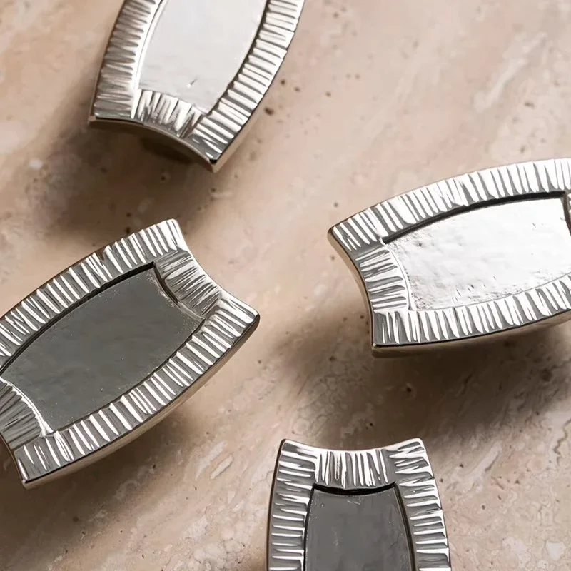 Cabinet Door Electroplated Anti Rust Metal Creative Handmade Hammer Pattern Pulls Titanium Silver Handle Hardware Furniture Knob