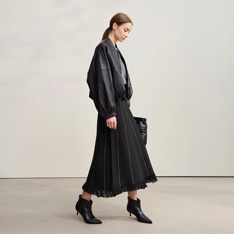 Amii Women's A-Line Knitting Skirt with Stripes and Tassels