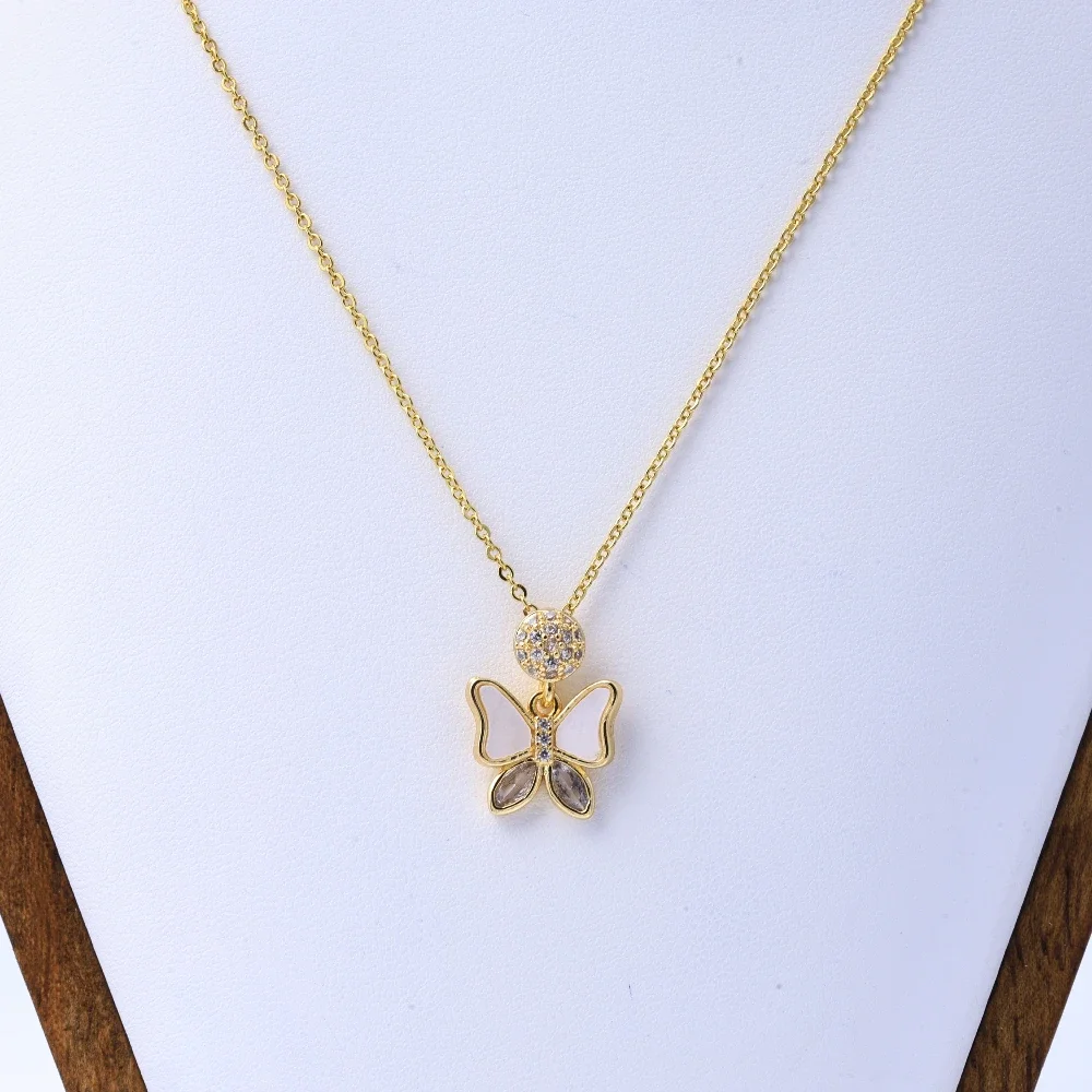 Elegante collana con pendente: decorazione di farfalle francesi della foresta di pietra di zircone di ispirazione giapponese e coreana per le donne, Je alla moda