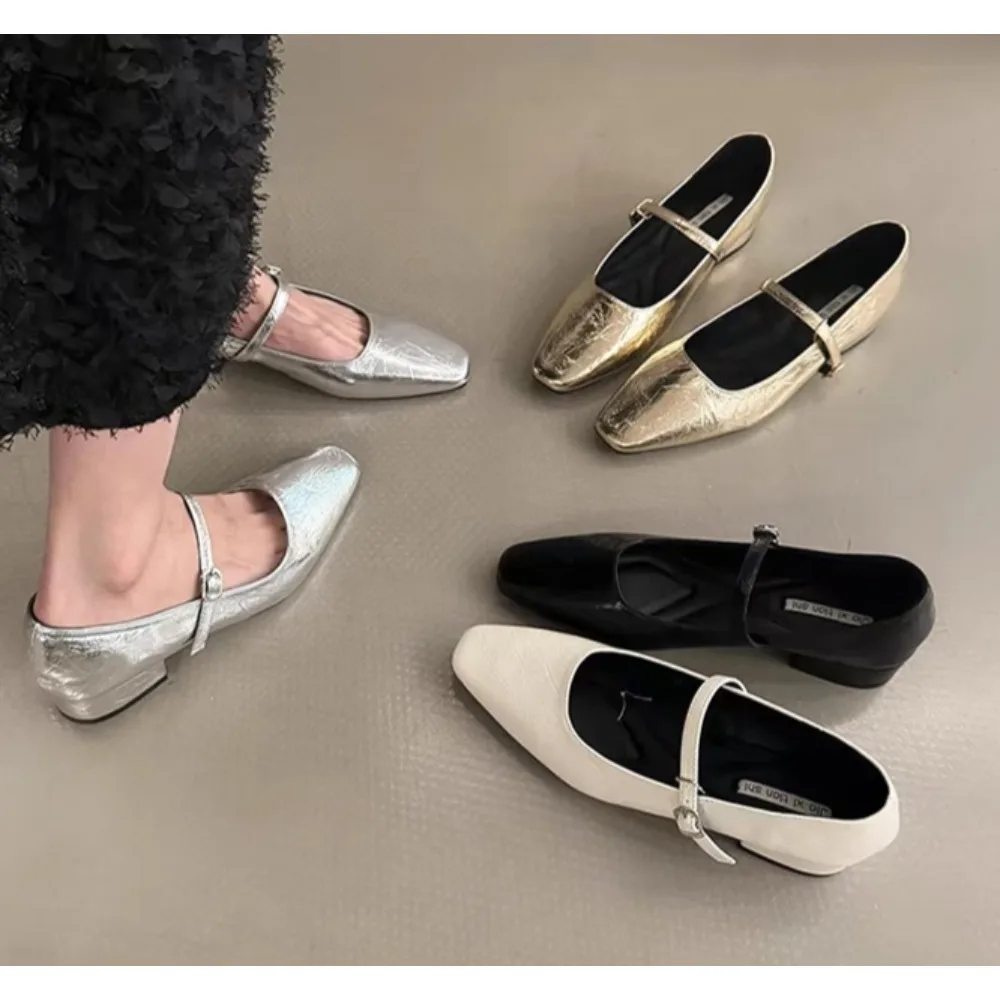 

Французские женские одиночные туфли, новинка 2026, весенне-осенняя корейская версия, черные туфли Мэри Джейн в иностранном стиле в стиле ретро на блочном каблуке