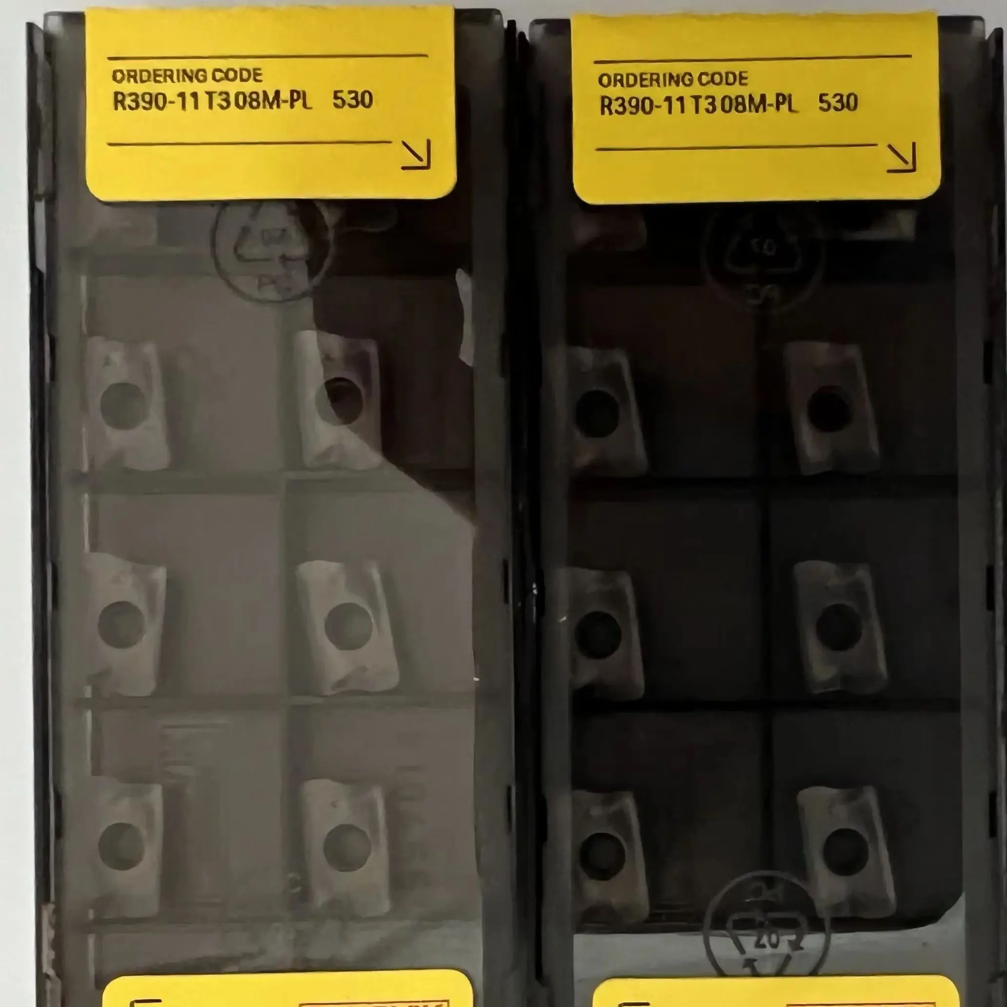 

Alloy blade R390-11T308M-PL 530