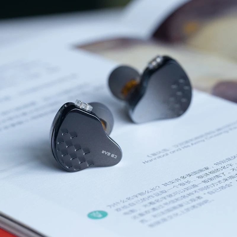 سماعة أذن سلكية KBEAR Robin ، سماعة رأس موسيقى للألعاب ، سماعة رأس قبرة ترقية ، IEMS KS1 ، 1DD Plus 4BA ، HIFI Hybrids