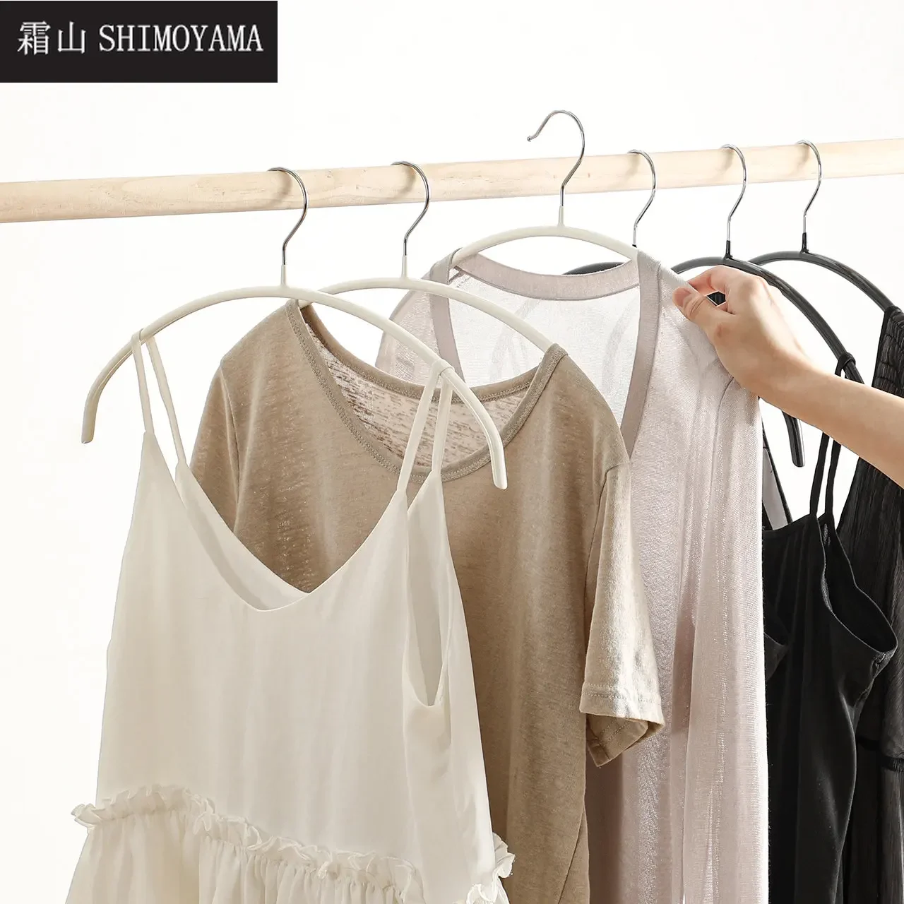 

SHIMOYAMA 5pcs Non-Slip Clothes Hanger Traceless Closet Organizer Hangers Wide-Shoulder Semi-circular Suit Rack Hangers for Kids