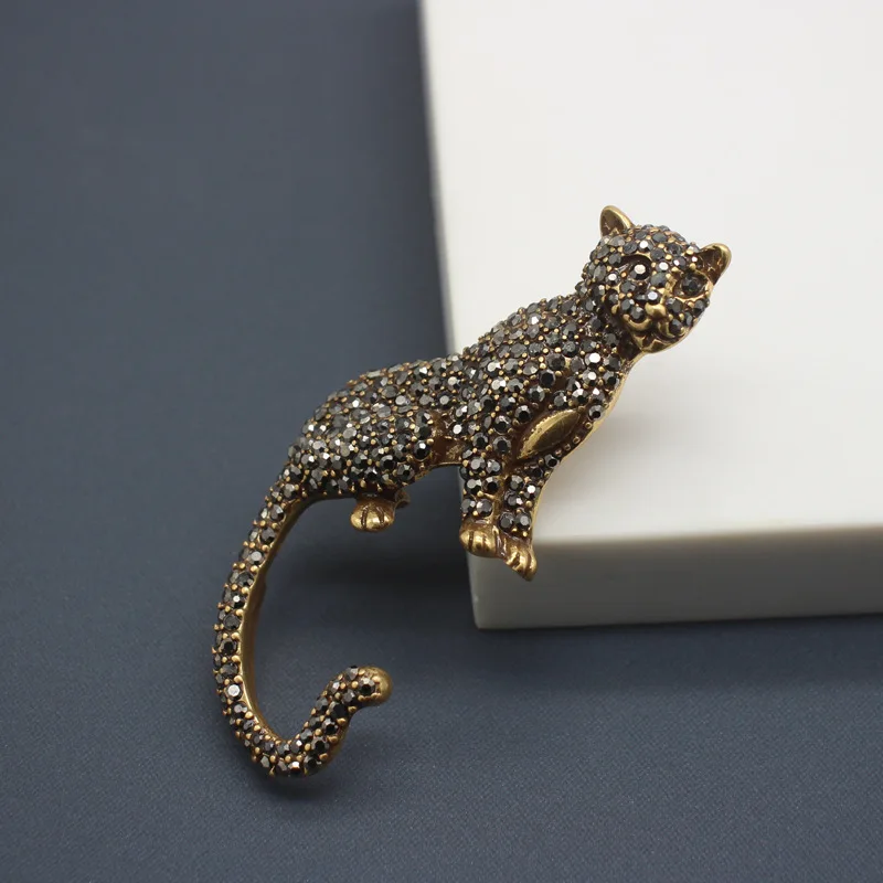 Vintage 3D Black Rhinestone Leopard Panther Animal Brooch Pin Jewelry for Men Women Retro Kitty Fashion Corsage Lapel Corsage