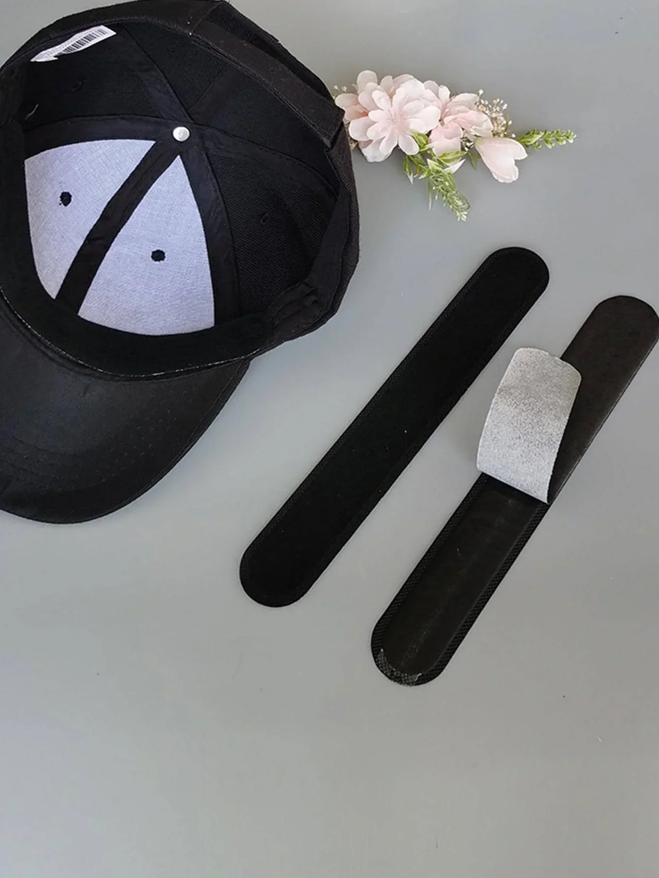 

10pcs-Sweat Pad Strips Hat Shields Protects Hats From Sweat and Makeup Self-Adhesive Disposable Perspiration Pads