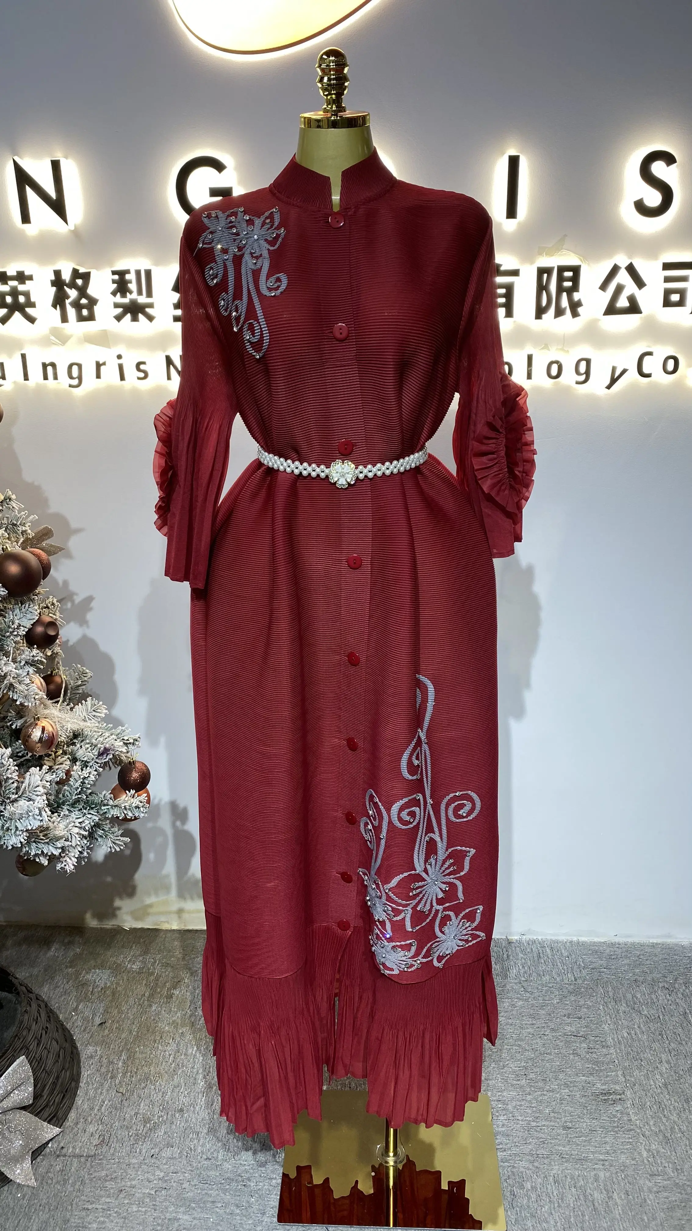 Nowa modna długa sukienka bez rękawów, francuski design, ażurowa, tkana z frędzlami odzież damska - GZXX366