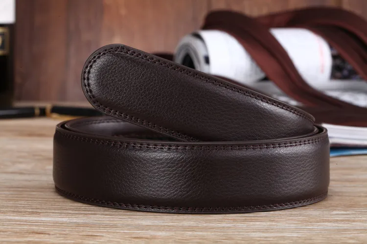 Herren-Gürtel mit 3,5 cm breitem, automatischem Verschluss, Gürtel ohne Schnalle, hochwertiger Gürtel aus PU-Leder für Herren, Jeansgürtel, breit. – Detail 5