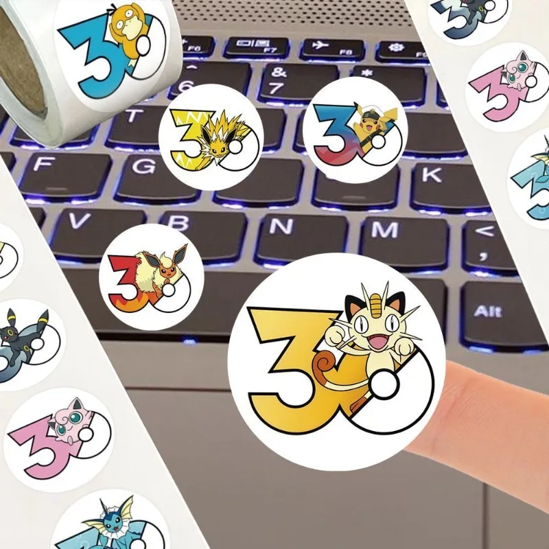 500PCS 30th Anniversary Round Stickers on A Roll Featuring Eevee Charizard Venusaur Umbreon Vaporeon for Christmas Gift Wrapping