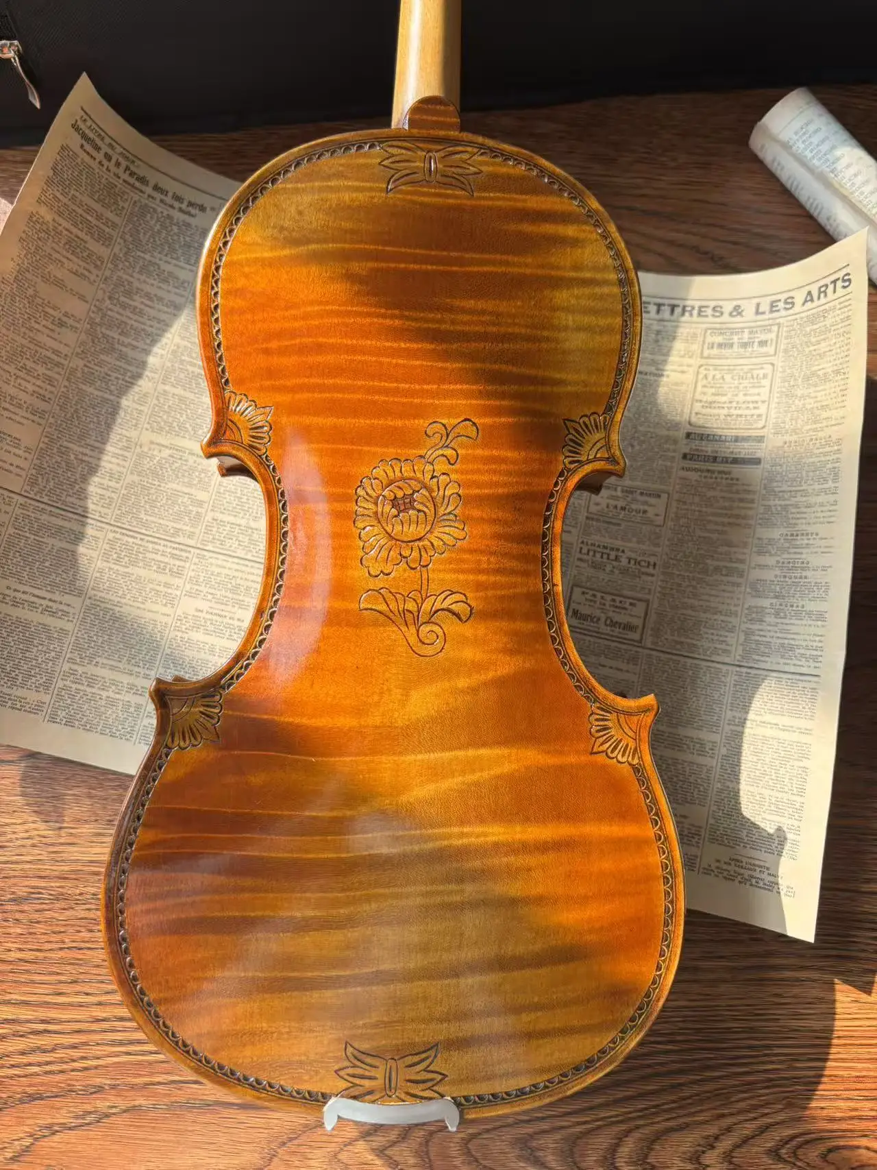 4/4 Hand Carved Violin Solid Spruce Maple Back Sweet Sound Musical  Instrument Promoted