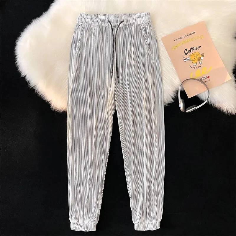 

Men Clothing Summer Ice Silk Pants Men's Quick Dry Pants Solid color All-match Baggy Nine Points Pants Super Casual Pants Homme