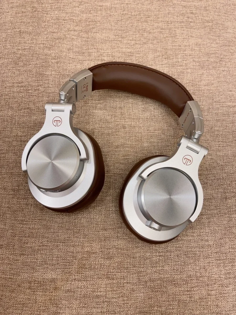 

DJ rock monitoring headset with Bluetooth wireless earphones, heavy bass