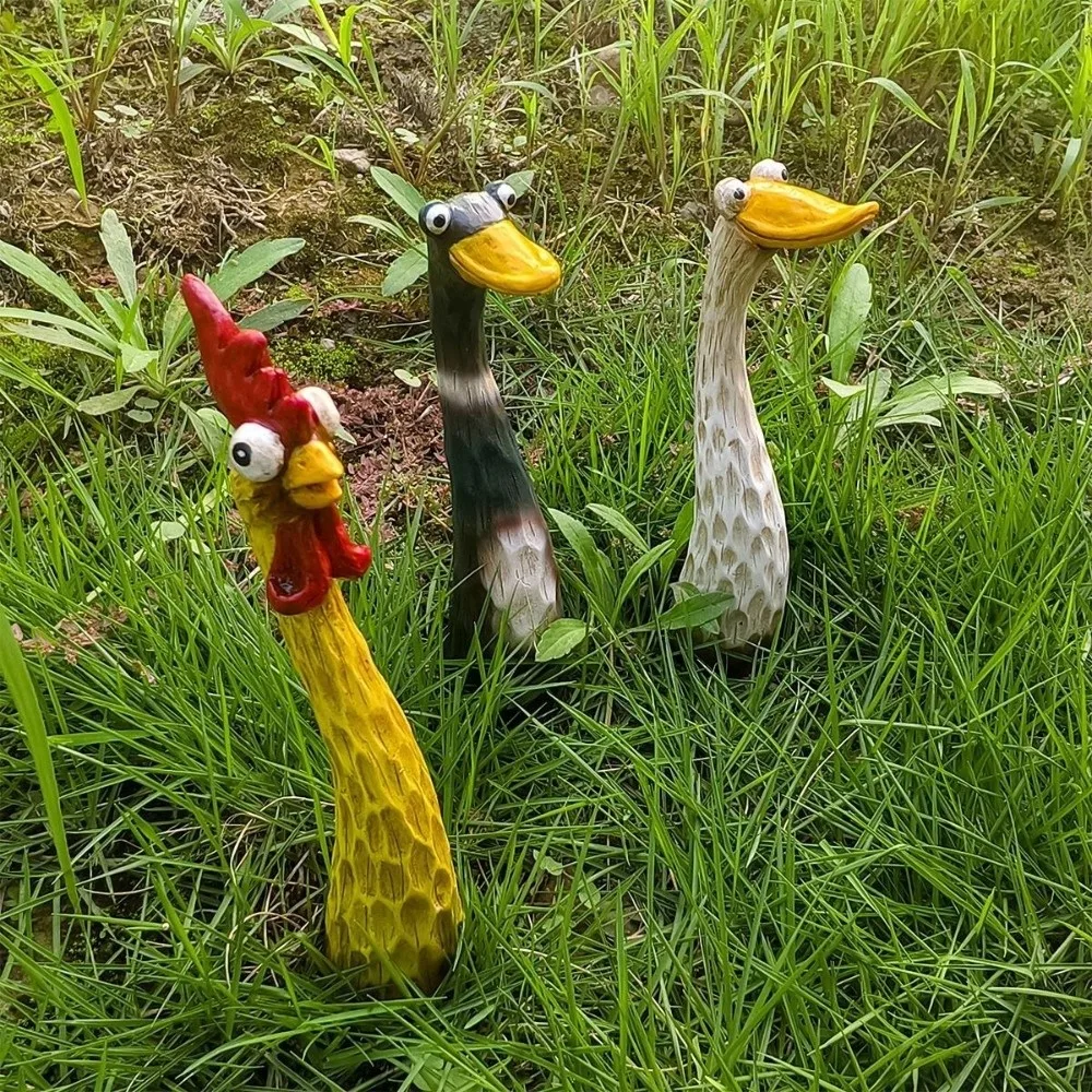 Resin Crafts Screaming Chicken Statues Funny Weatherproof Animal Statues Hand-Painted Chicken Figurine Lawn Decoration