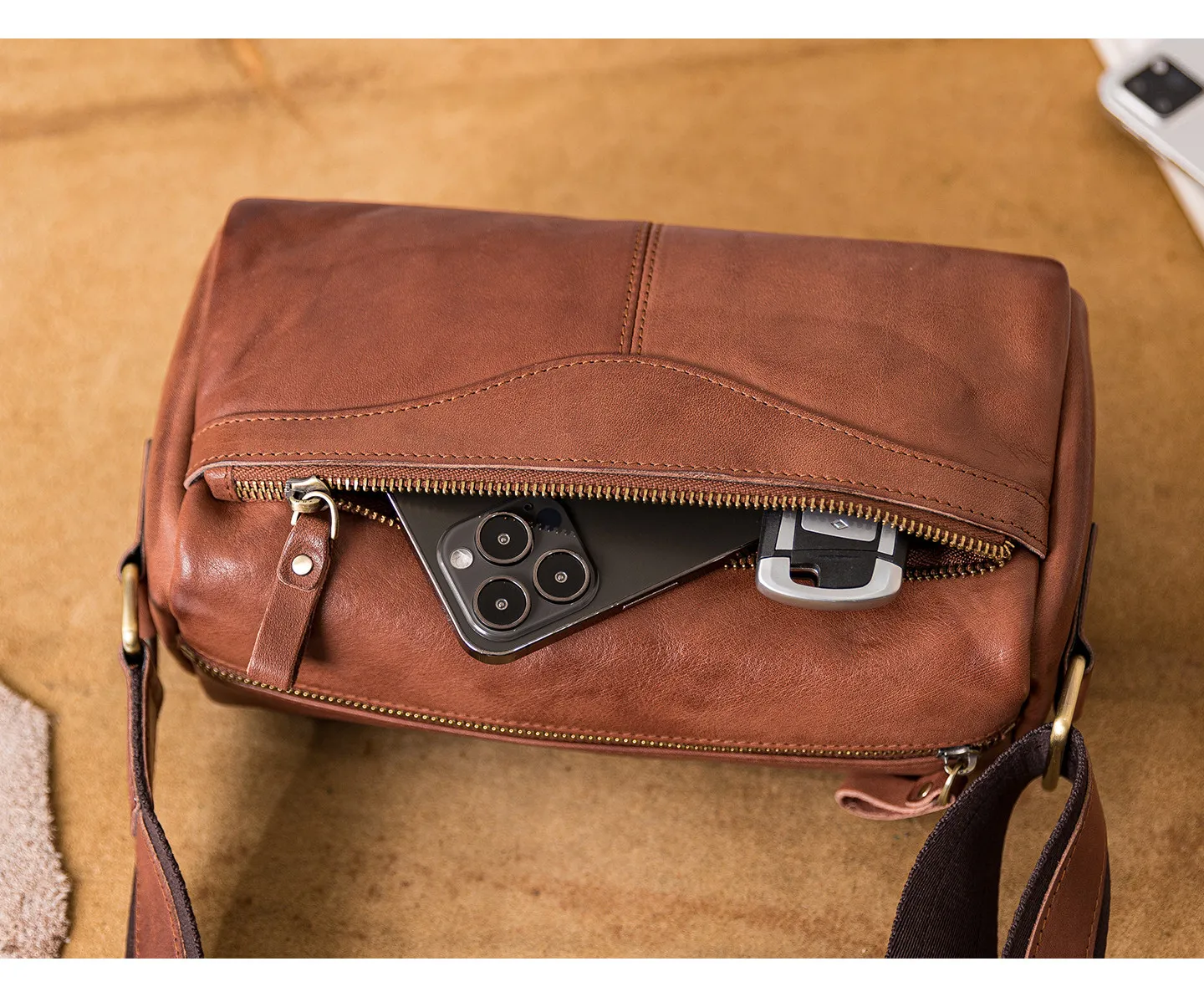 PNDME-Organizer handgefertigte Vintage-Umhängetasche aus echtem Leder für Herren, lässige Pendler-Luxus-Umhängetasche aus echtem Rindsleder. – Detail 22