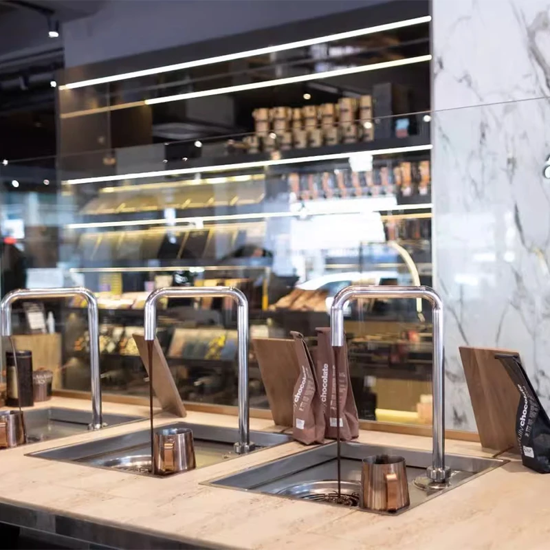 NP-348 Dispensador automático comercial de chocolate caliente de 7L, máquina de pulverización y templado, fusión de chocolate