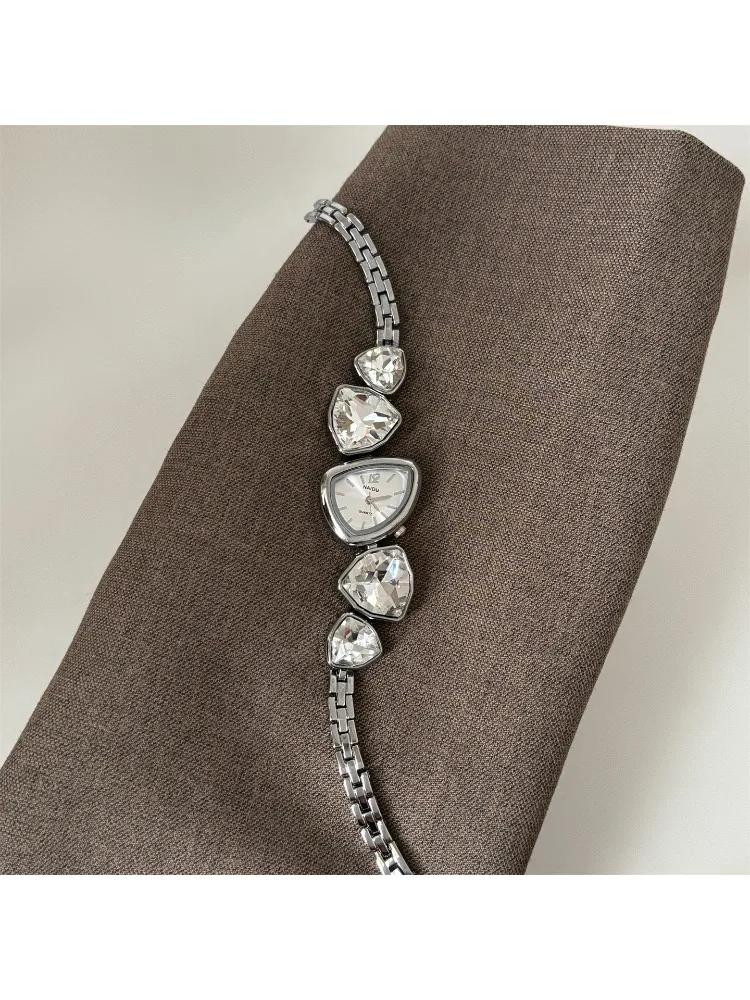 ساعة غير منتظمة للسيدات خفيفة فاخرة على الموضة من حجر الراين الزجاجي وساعة رائعة #2