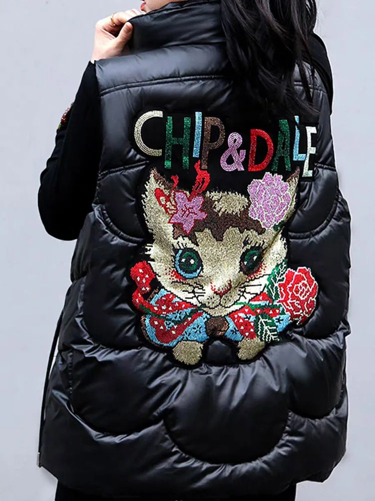 冬の漫画風レターシークイン装飾ダウンコットンベスト、ブラック、西洋風ファッションカジュアル多用途レディースコート
