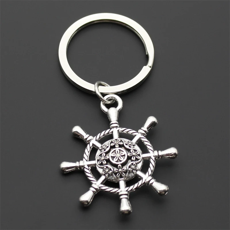 Retro European and American Rudder Seaman Keychain 40*35mm Sailor Pendant Alloy Keychain Men's Fashion Souvenir Decoration Gift