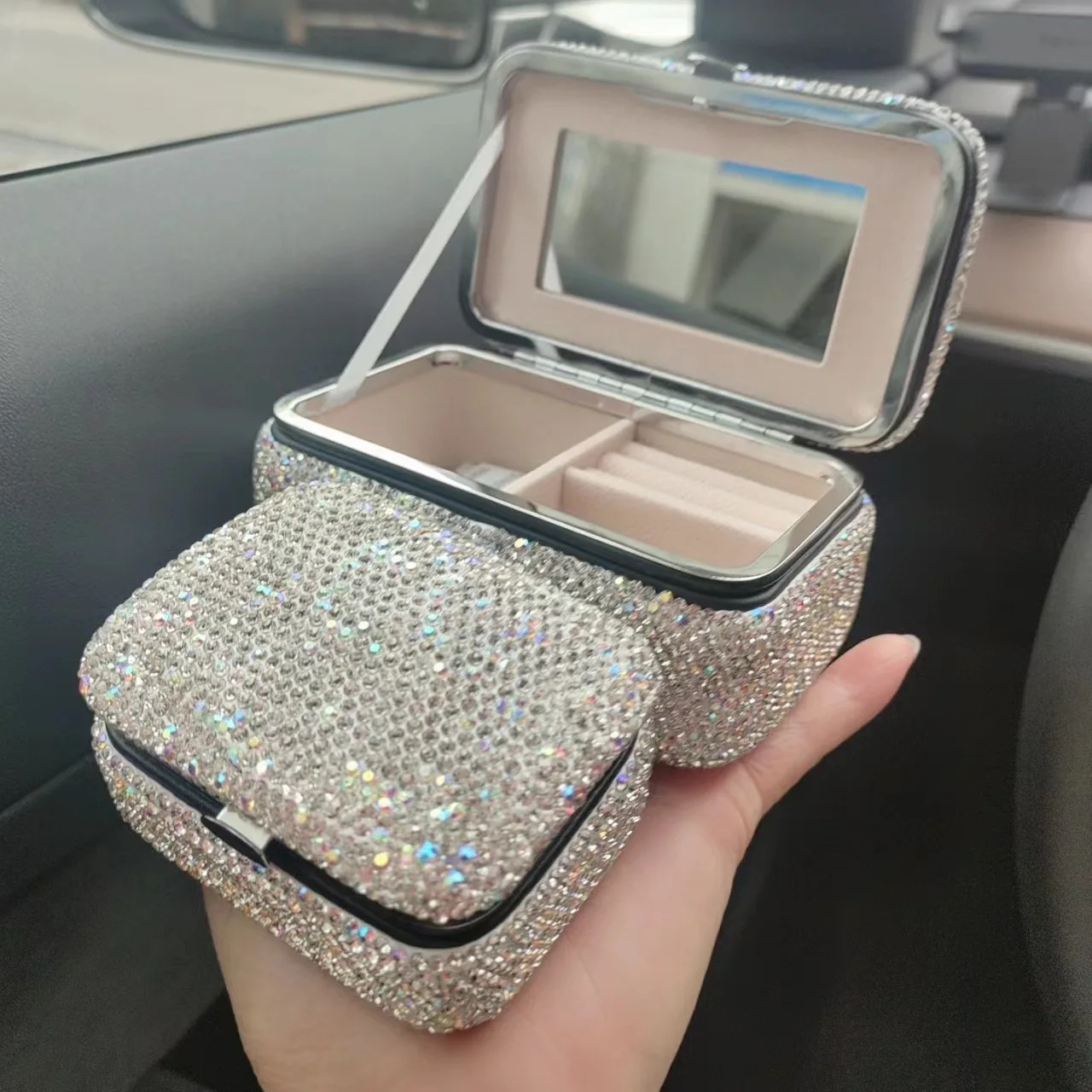 

Bling Silver Rhienstone Mini Jewelry Box with Mirror Women Portable Rings Earrings Display Jewel Orgenizer Case Birthday Gifts