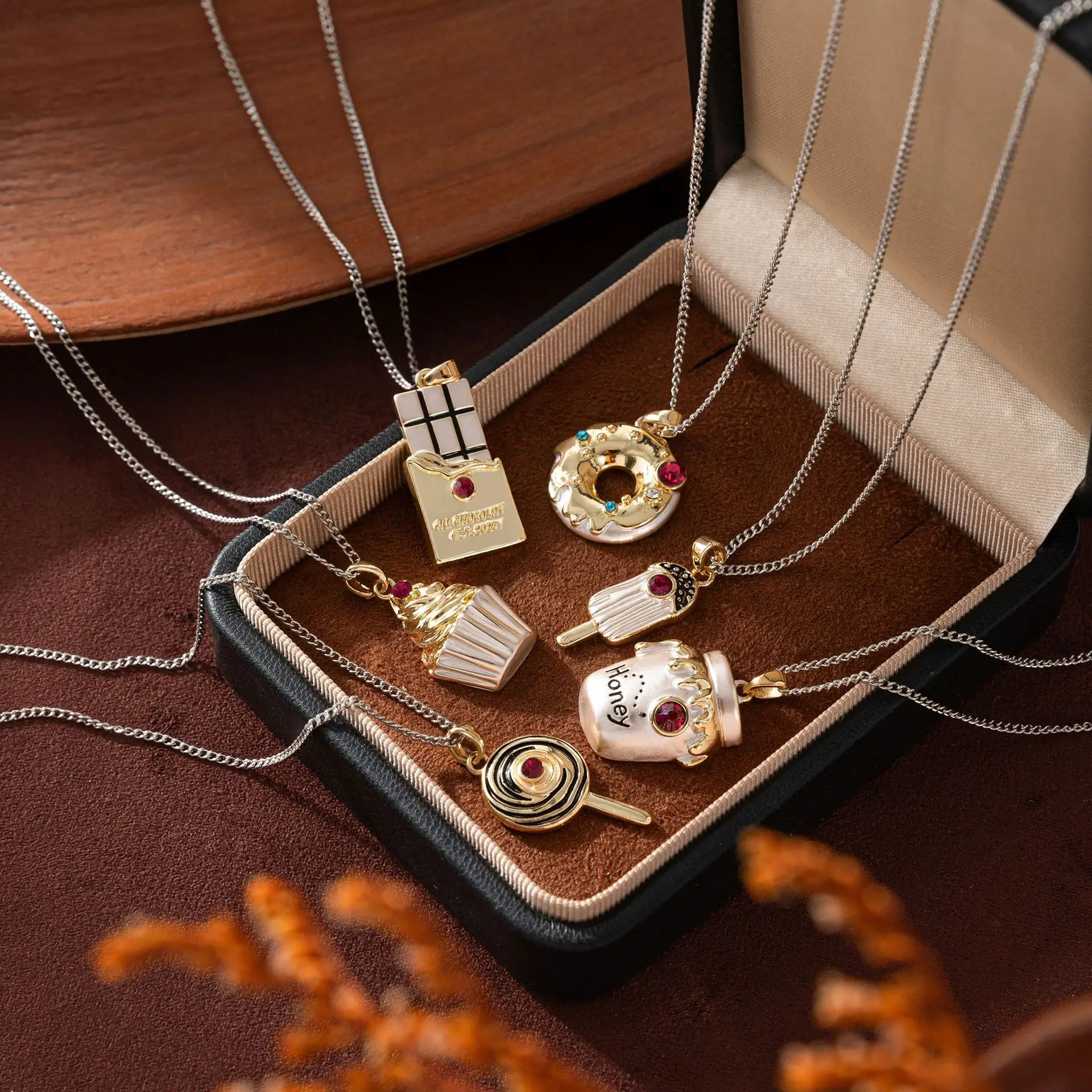 Boutique 18K Gold Plated Brass Donut Charm Necklace Colorful Zircon Inlaid Long Lasting Color Preservation Food Series Jewelry
