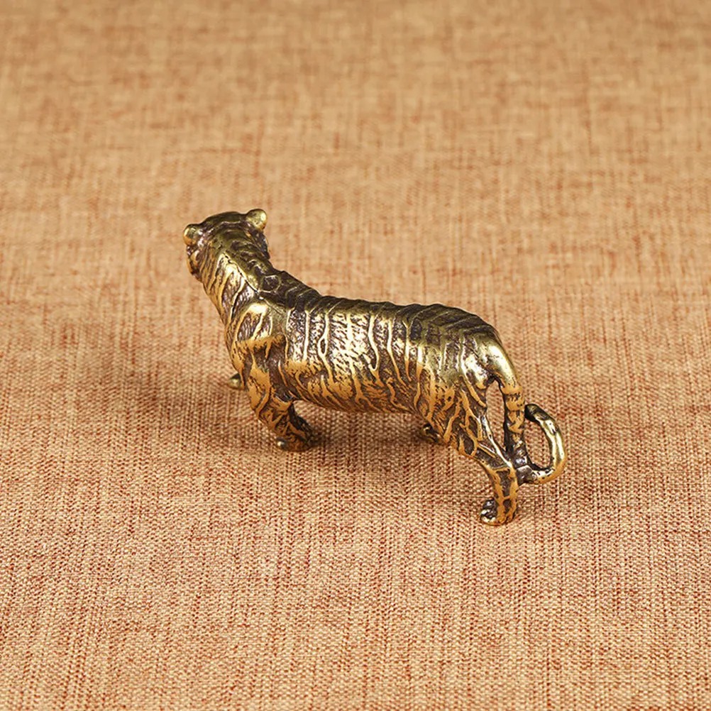 

1Pcs Brass Tiger Paperweight Home Office Desktop Decoration Retro Sculpture for Living Room Bedroom Desk Accessory