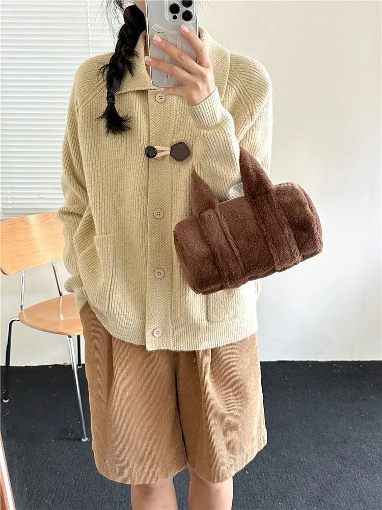 2024 Autumn/Winter Handheld Plush Bag Shoulder Bag For Women Y2K Korean Luxury Fashion Fury Cute Fury Bag Female Simple Handbags